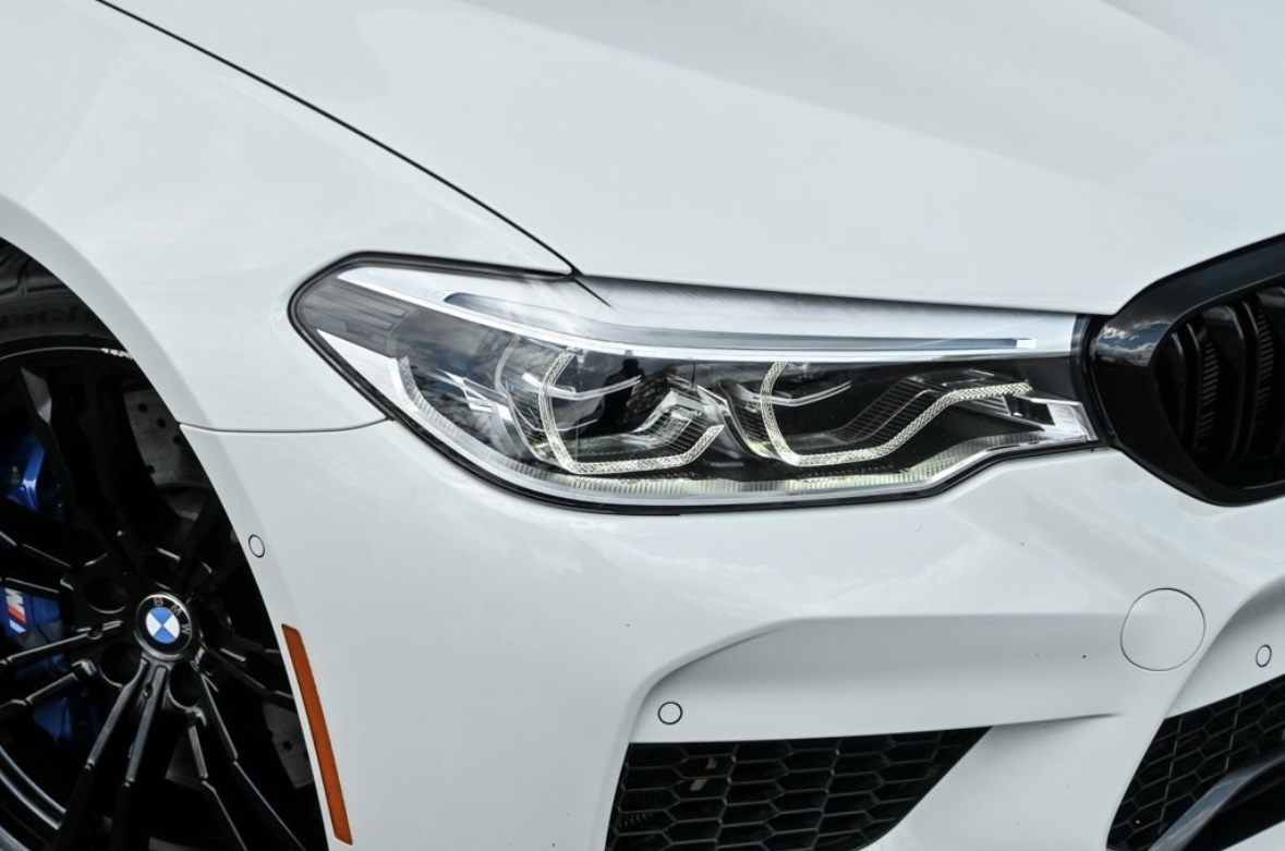 Used 2019 BMW M5 w/ Executive Package AWD/4WD image 4