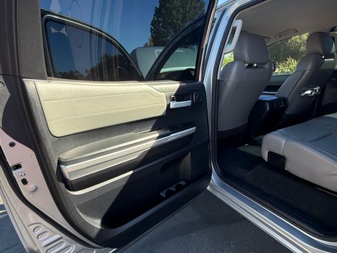 Used 2017 Toyota Tundra Limited w/ TRD Off Road Package RWD image 9
