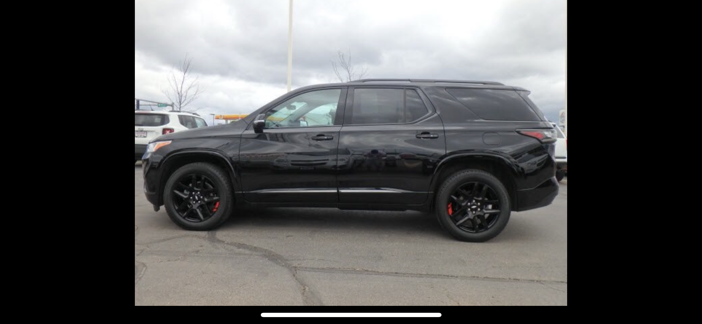 Used 2018 Chevrolet Traverse Premier w/ Redline Edition FWD image 4