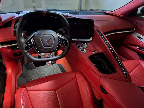 Used 2024 Chevrolet Corvette Stingray Premium Cpe w/ LPO, Roadside Safety Package image 15