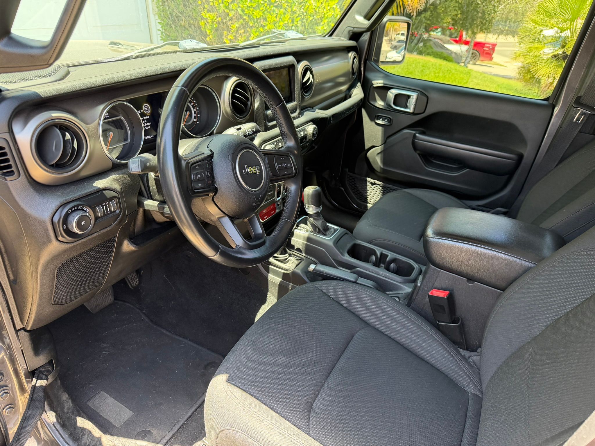 Used 2021 Jeep Wrangler Unlimited Sport AWD/4WD image 24