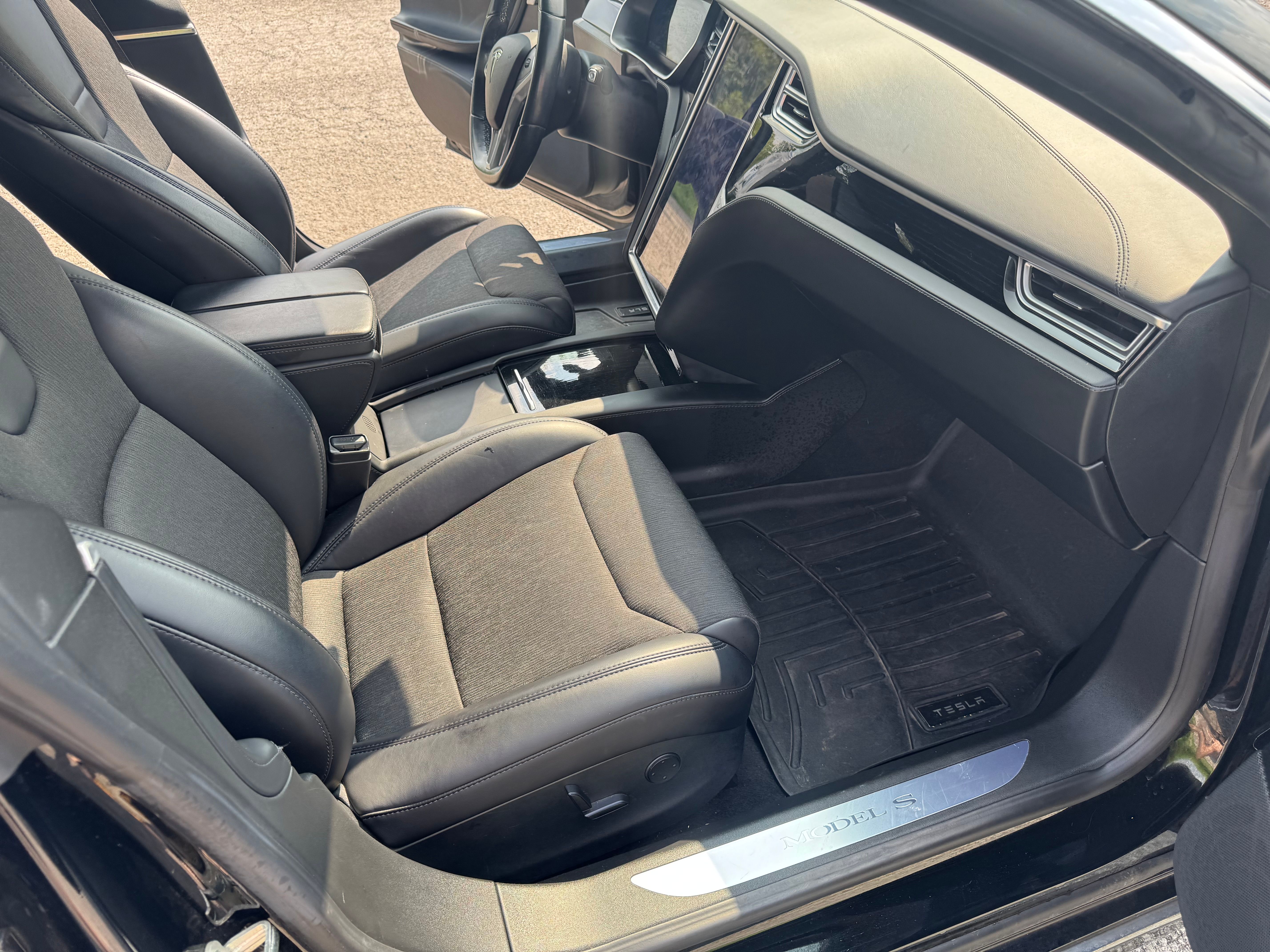 Used 2017 Tesla Model S 100D AWD/4WD image 5