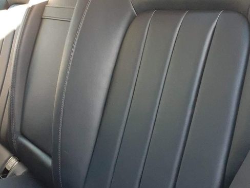 Used 2014 Mercedes-Benz CLS 550 4MATIC image 19