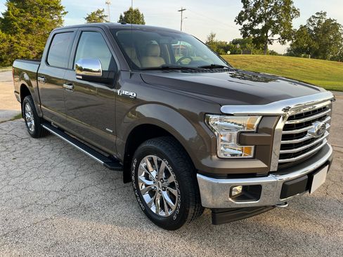 Used 2017 Ford F150 XLT w/ Equipment Group 302A Luxury AWD/4WD image 1