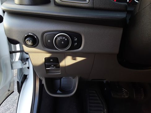 Used 2021 Ford Transit 350 XLT image 11