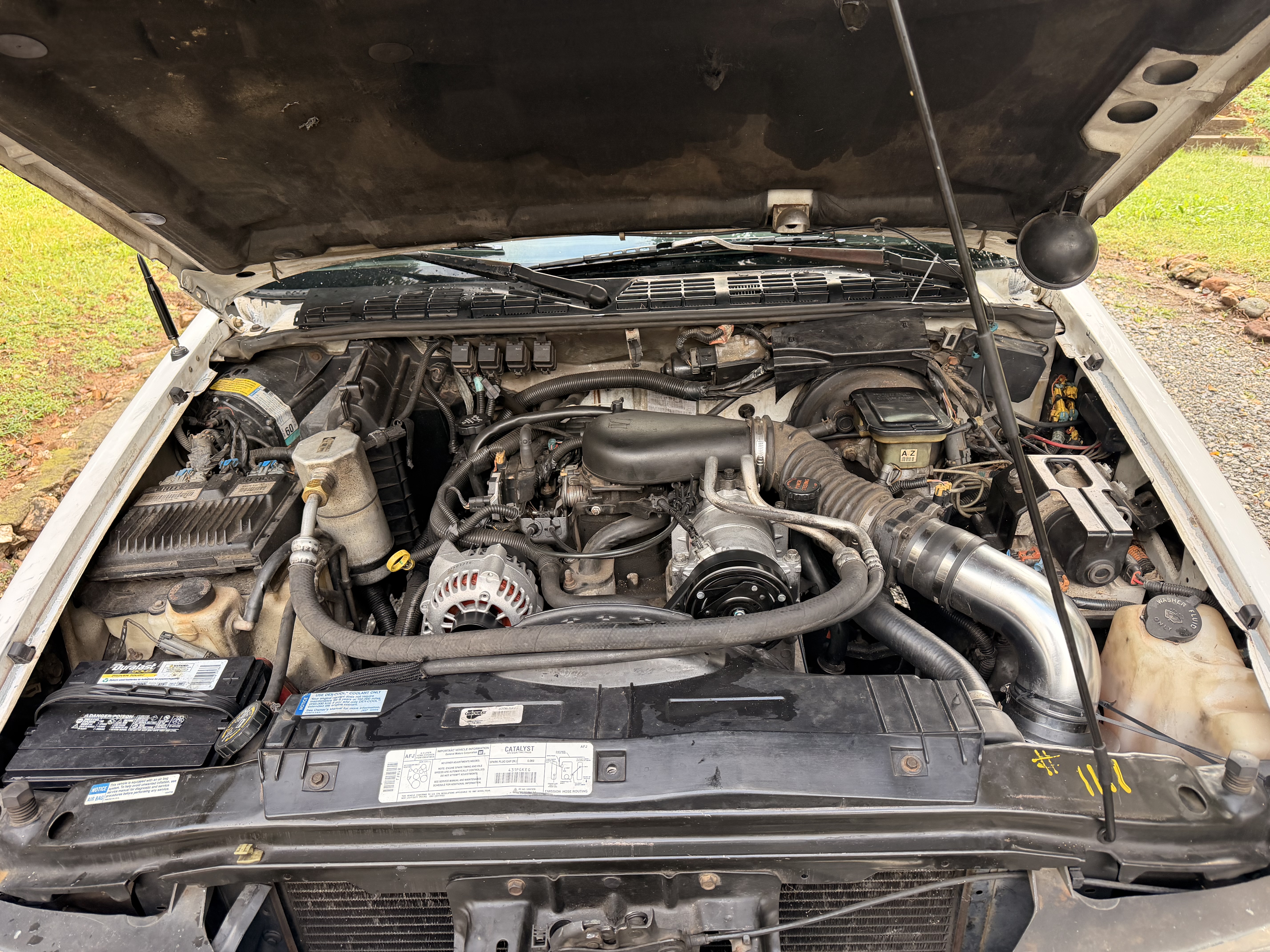 Used 1997 Chevrolet S10 Pickup LS RWD image 1