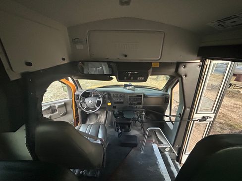 Used 2008 Chevrolet Express 3500 Cab-Chassis Van 2D w/ School Bus Package image 6