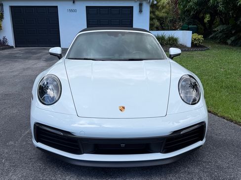 Used 2022 Porsche 911 Carrera S RWD image 4