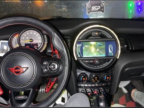 Used 2015 MINI Cooper S image 5