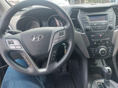 Used 2016 Hyundai Santa Fe Sport image 11