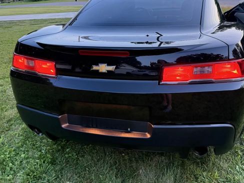 Used 2015 Chevrolet Camaro LS RWD image 10