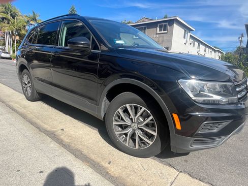 Used 2021 Volkswagen Tiguan S image 5