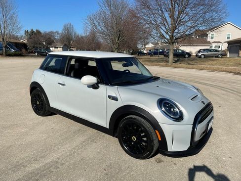 Used 2022 MINI Cooper SE image 17