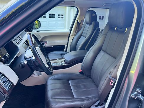 Used 2016 Land Rover Range Rover Supercharged AWD/4WD image 16