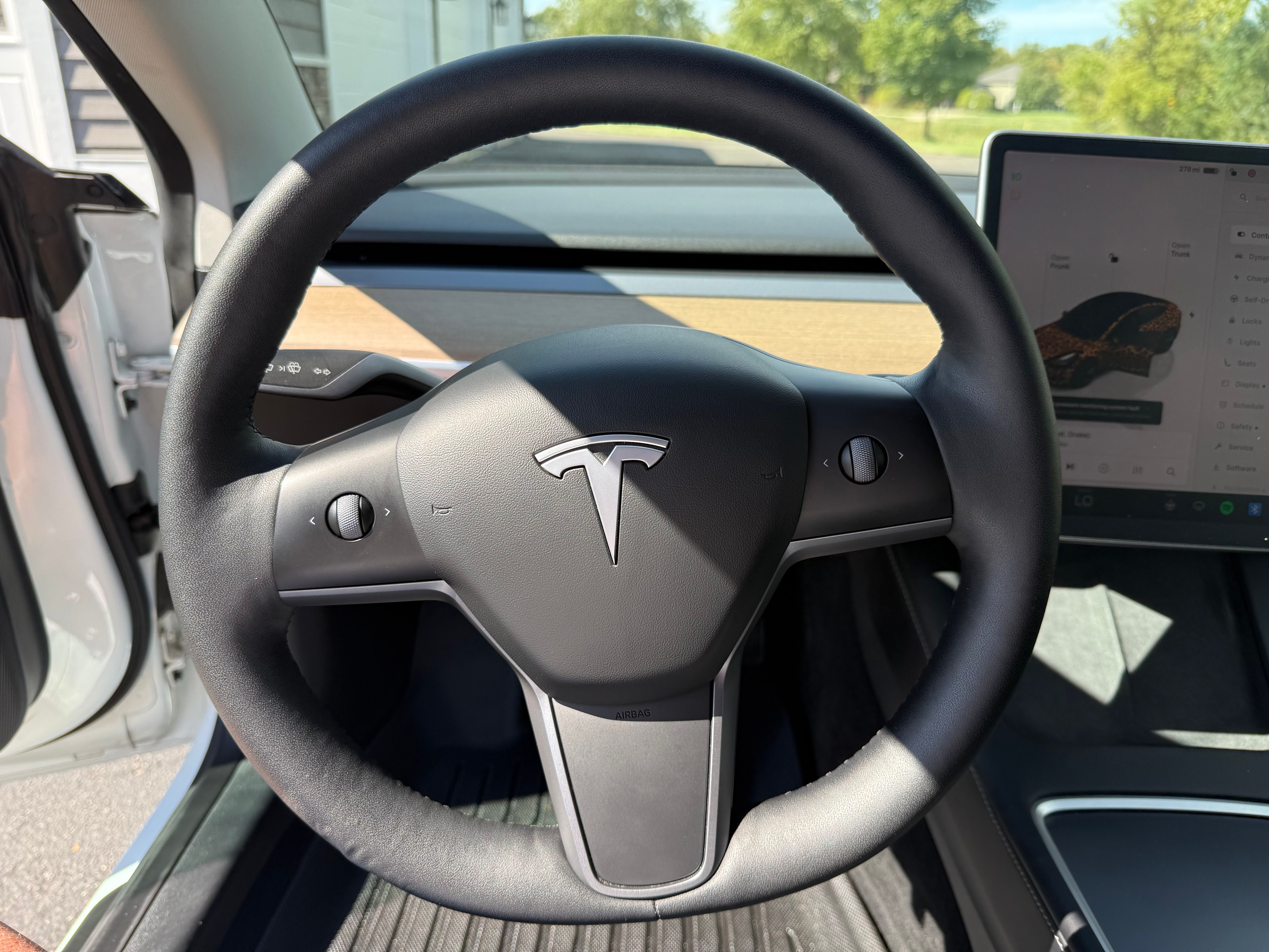 Used 2022 Tesla Model 3 Long Range AWD/4WD image 8