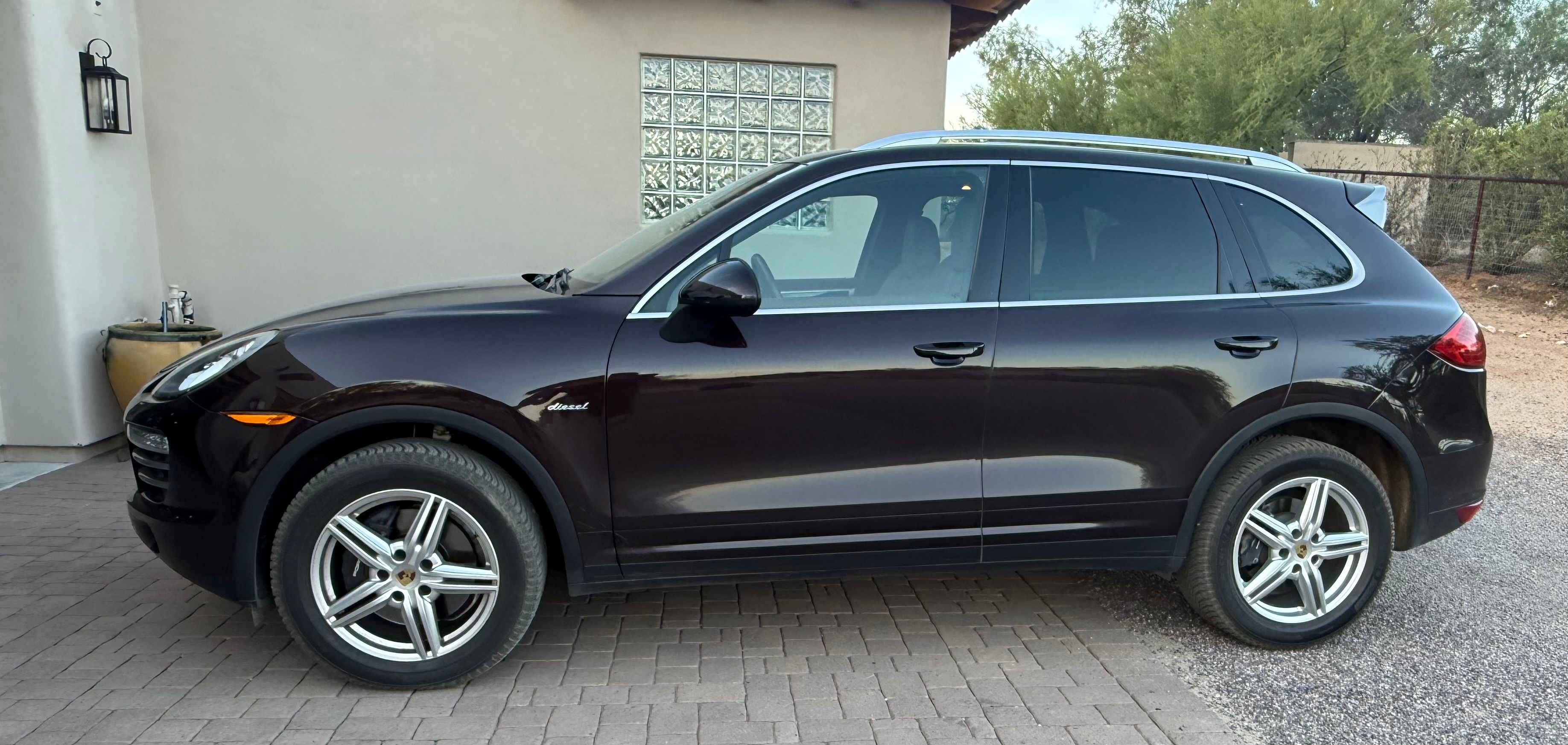 Used 2014 Porsche Cayenne Diesel Platinum Edition AWD/4WD image 6