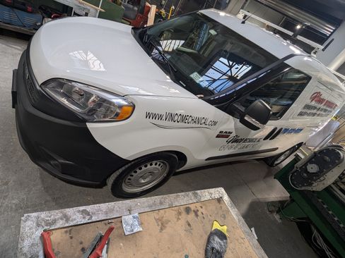 Used 2021 RAM ProMaster City Tradesman FWD image 1