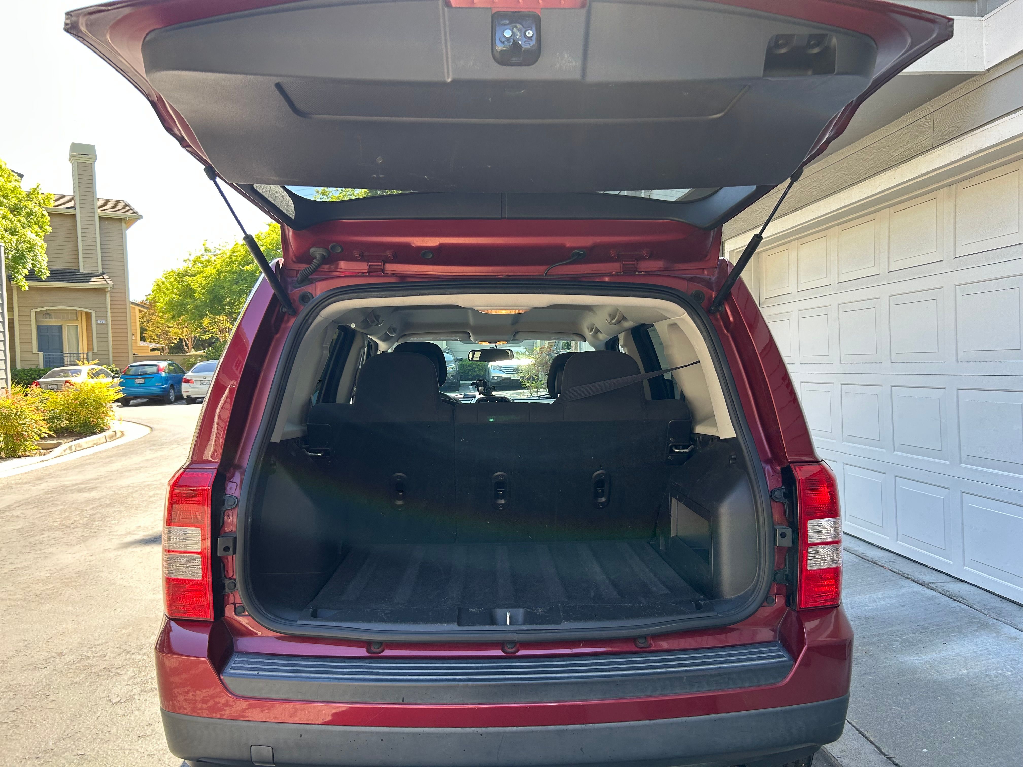 Used 2016 Jeep Patriot Sport w/ Power Value Group FWD image 8