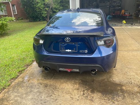 Used 2013 Scion FR-S RWD image 15