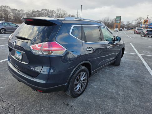 Used 2016 Nissan Rogue SL w/ SL Premium Package image 11