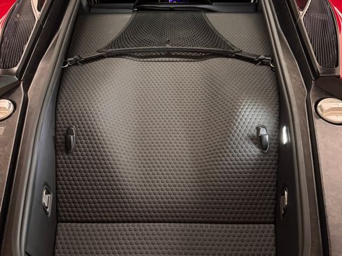 Used 2020 McLaren GT image 20