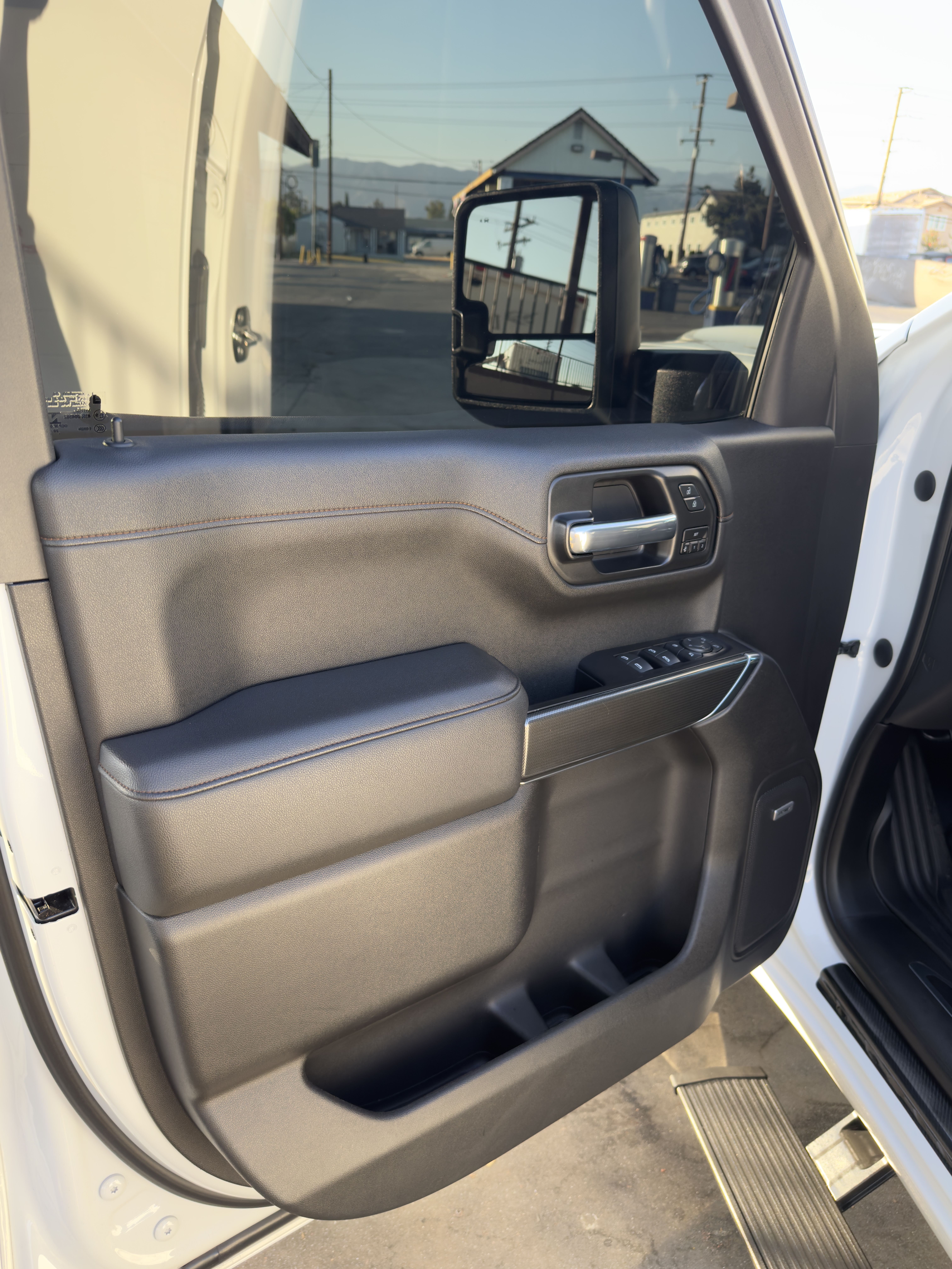 Used 2020 GMC Sierra 1500 AT4 w/ AT4 Premium Package AWD/4WD image 12