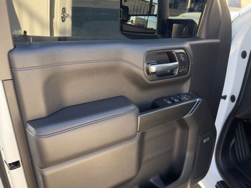 Used 2020 GMC Sierra 1500 AT4 w/ AT4 Premium Package image 24