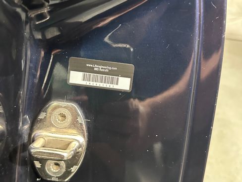 Used 2003 Porsche 911 Carrera image 6