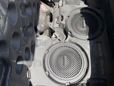 Used 2013 Dodge Challenger R/T Plus RWD image 6