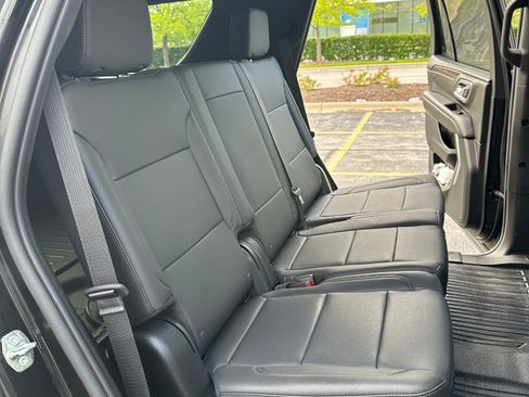 Used 2022 Chevrolet Tahoe 2WD w/ Remote Keyless Entry Package image 14