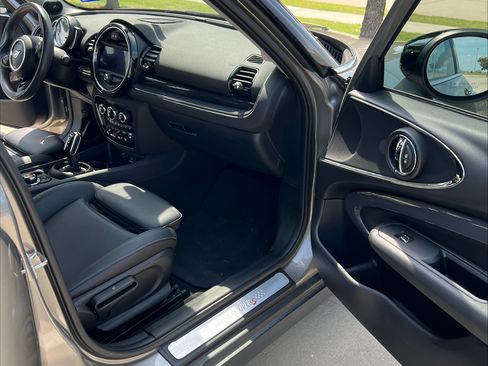 Used 2020 MINI Cooper Clubman S image 13