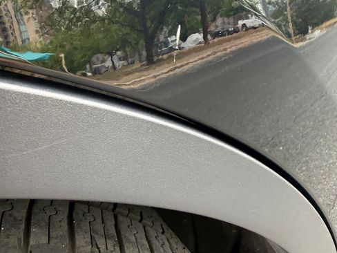 Used 2022 Tesla Model Y Performance image 10