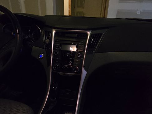 Used 2013 Hyundai Sonata SE image 13