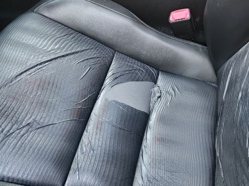 Used 2012 Lexus CT 200h image 8