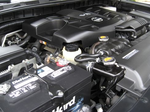 Used 2017 Nissan Armada SL w/ Moonroof Package image 13