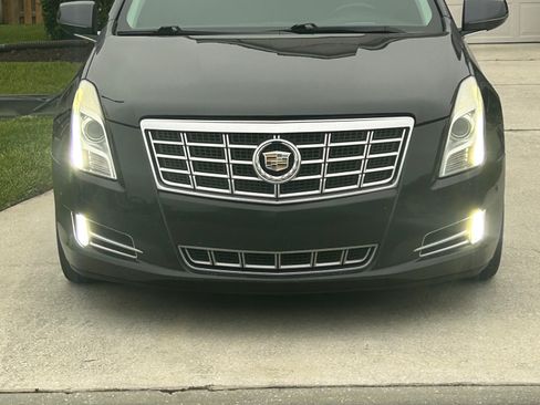 Used 2015 Cadillac XTS Premium image 24