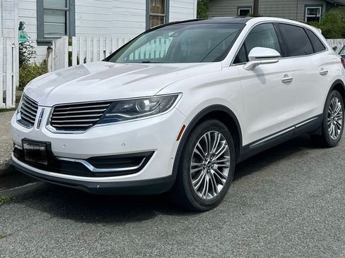 Used 2017 Lincoln MKX Reserve image 14