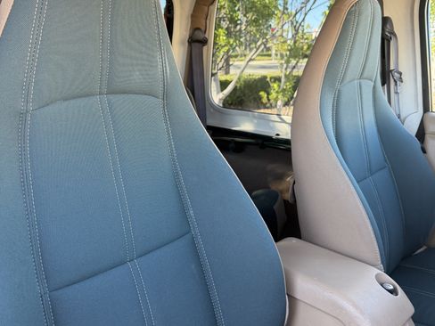 Used 2001 Jeep Wrangler Sahara image 12