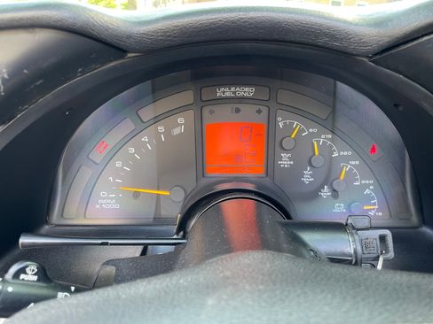 Used 1994 Chevrolet Corvette Convertible RWD image 13