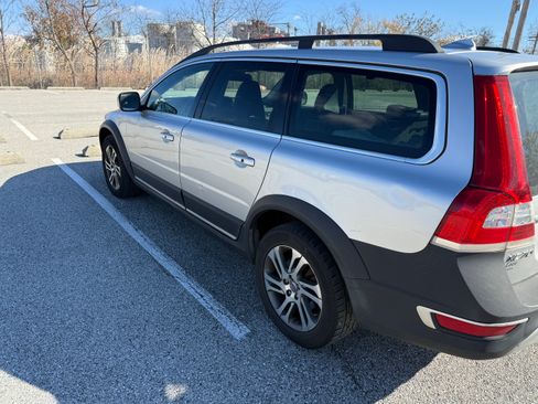 Used 2014 Volvo XC70 3.2 image 5