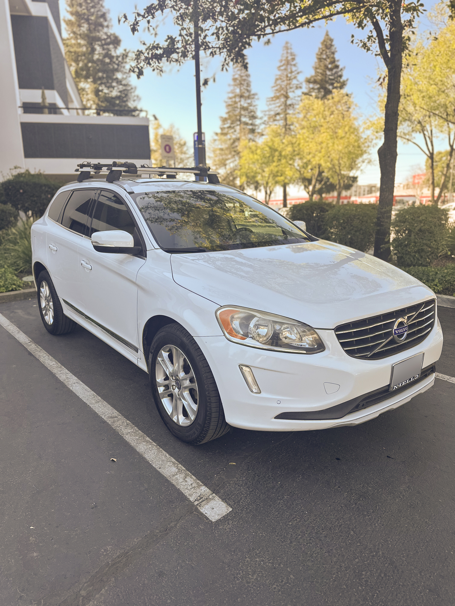 Used 2016 Volvo XC60 T5 Premier FWD image 5