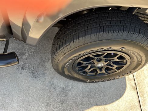 Used 2020 Toyota Tacoma SR5 RWD image 14