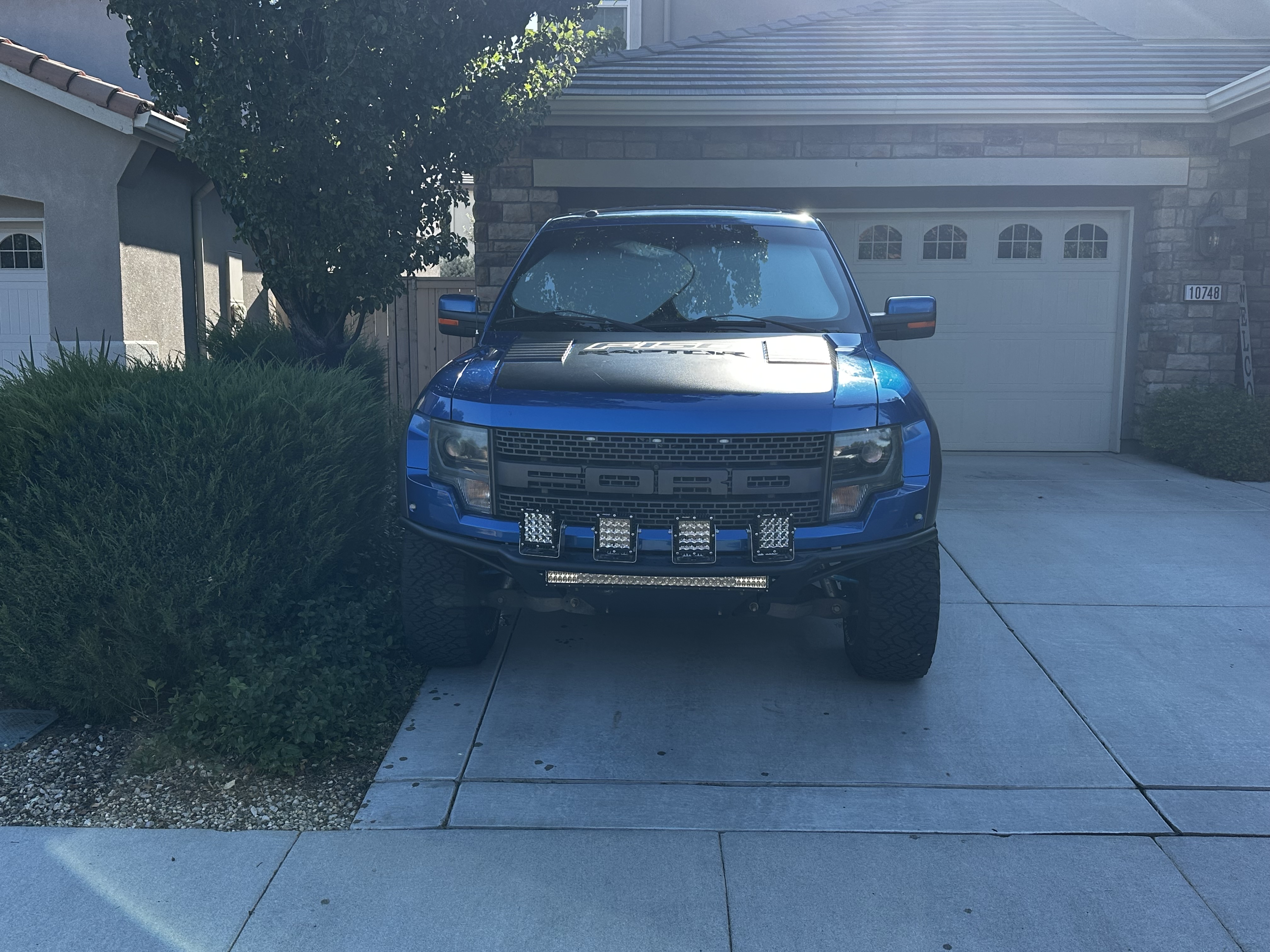 Used 2013 Ford F150 Raptor w/ Luxury Equipment Group AWD/4WD image 8