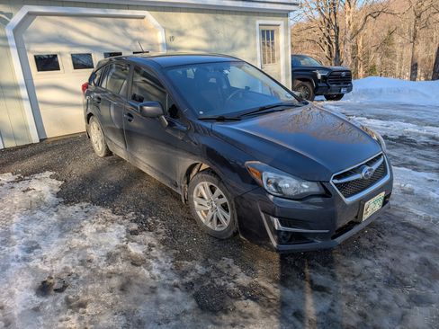 Used 2016 Subaru Impreza 2.0i Premium image 6