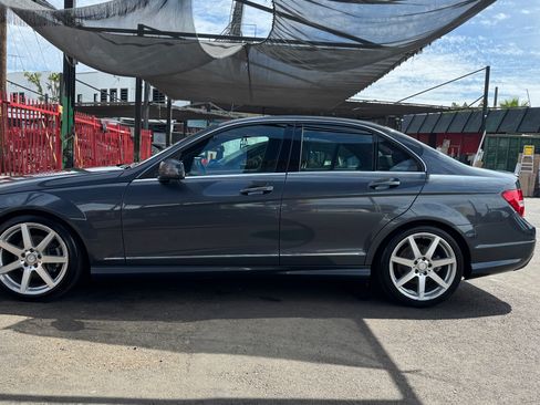 Used 2013 Mercedes-Benz C 250 Sedan image 15