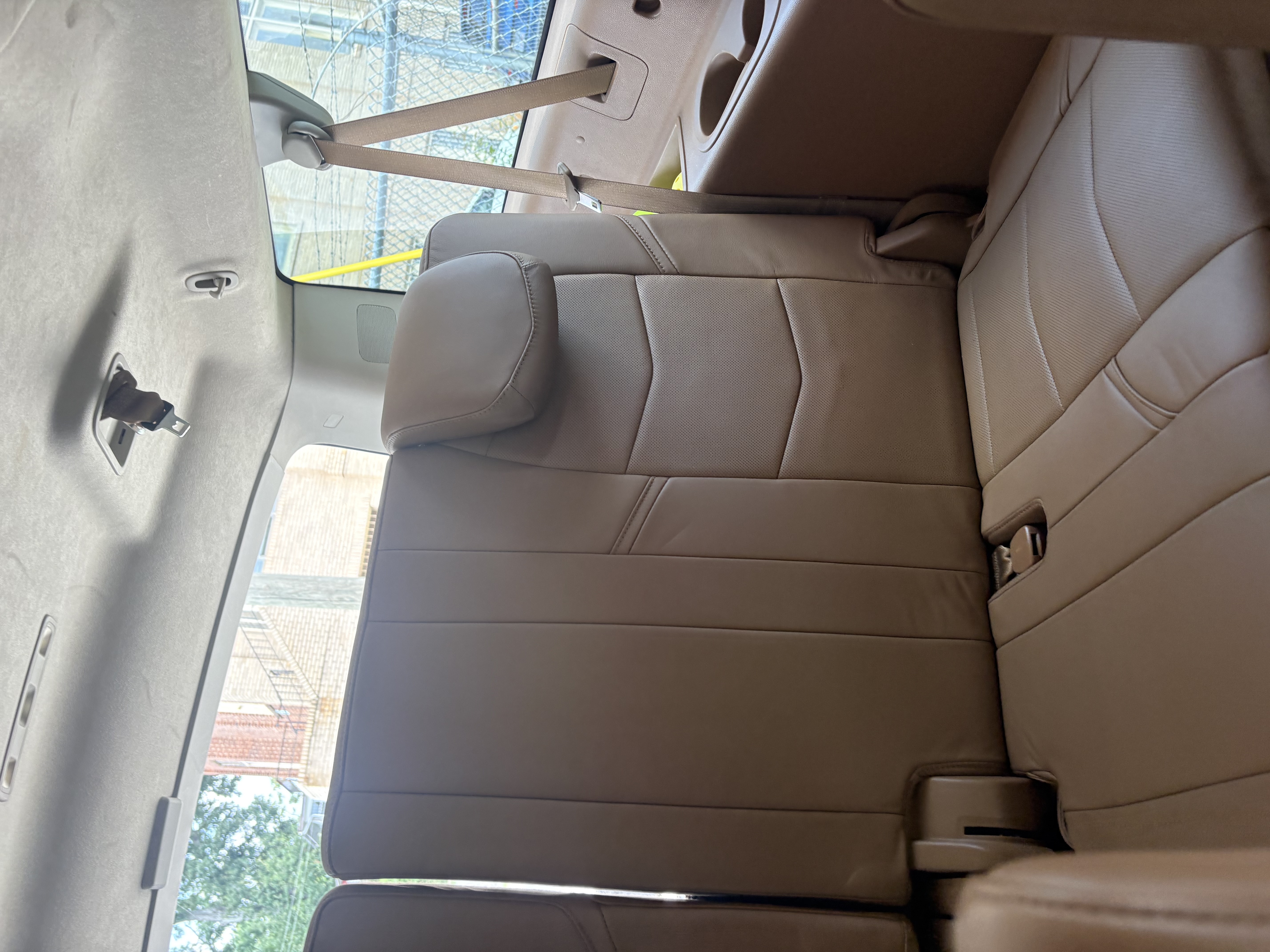 Used 2016 Cadillac Escalade ESV Platinum AWD/4WD image 15
