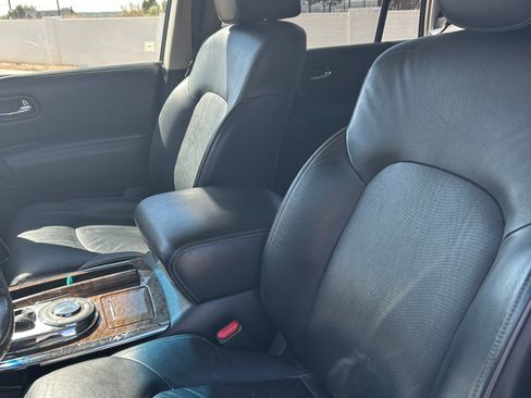 Used 2016 INFINITI QX80 2WD w/ Driver's Assistance Package image 11