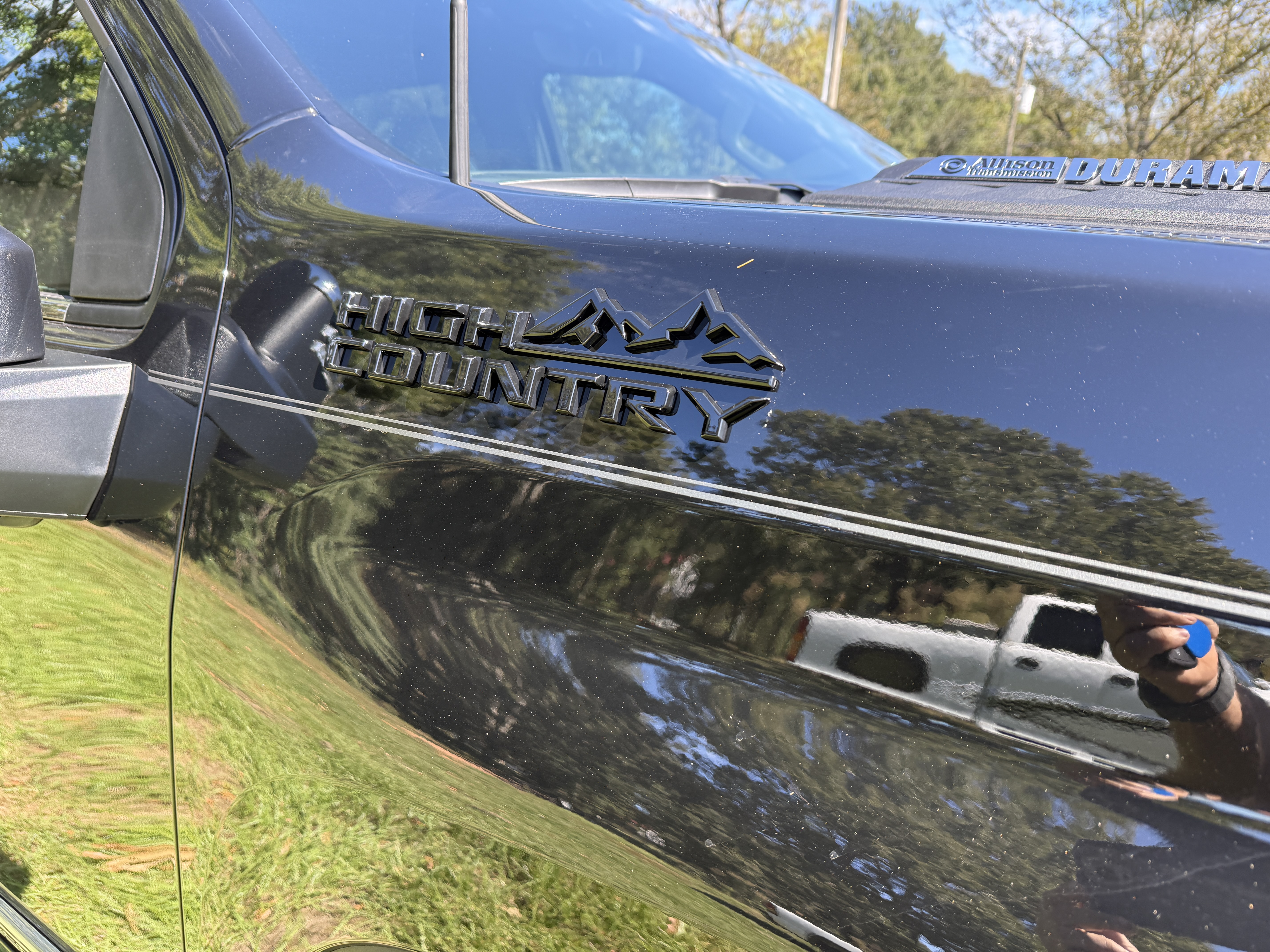 Used 2026 Chevrolet Silverado 3500 High Country w/ High Country Premium Package AWD/4WD image 2