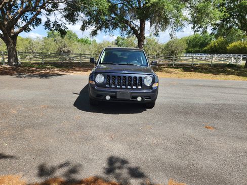 Used 2015 Jeep Patriot Sport w/ Power Value Group image 1