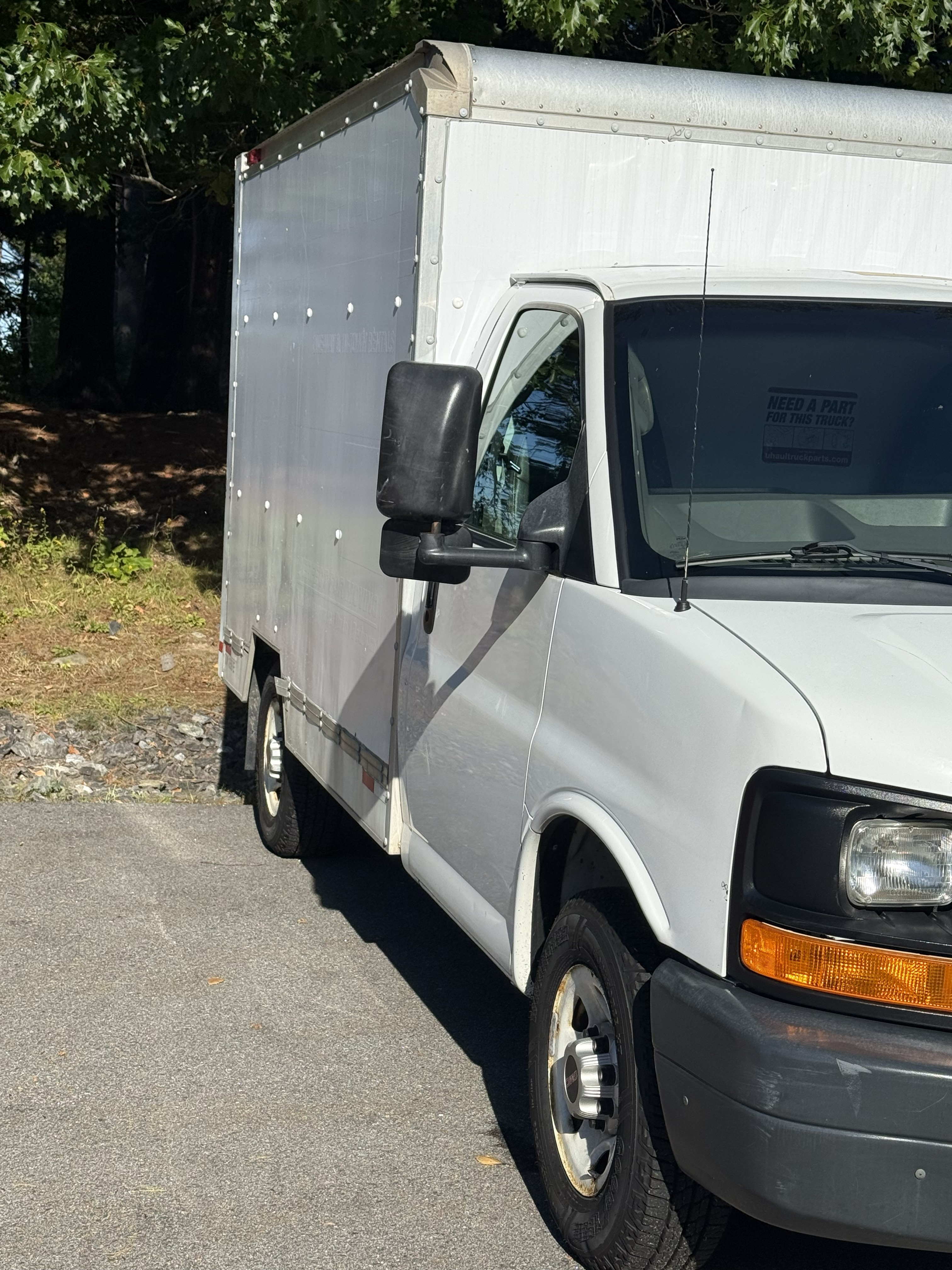 Used 2013 GMC Savana 3500 RWD image 4